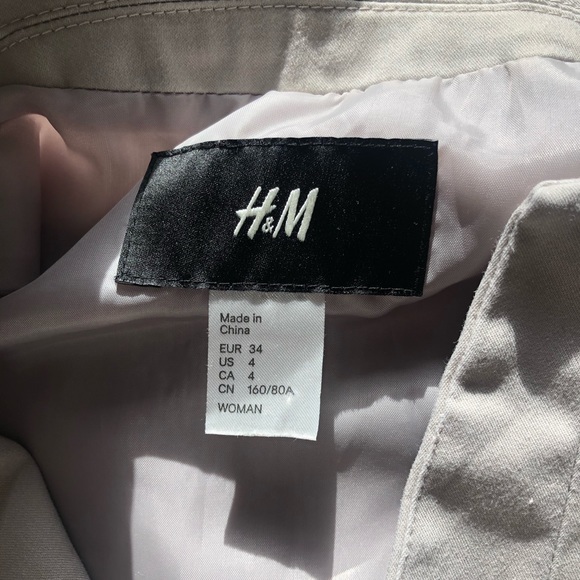 Cropped Vest - Picture 4 of 4